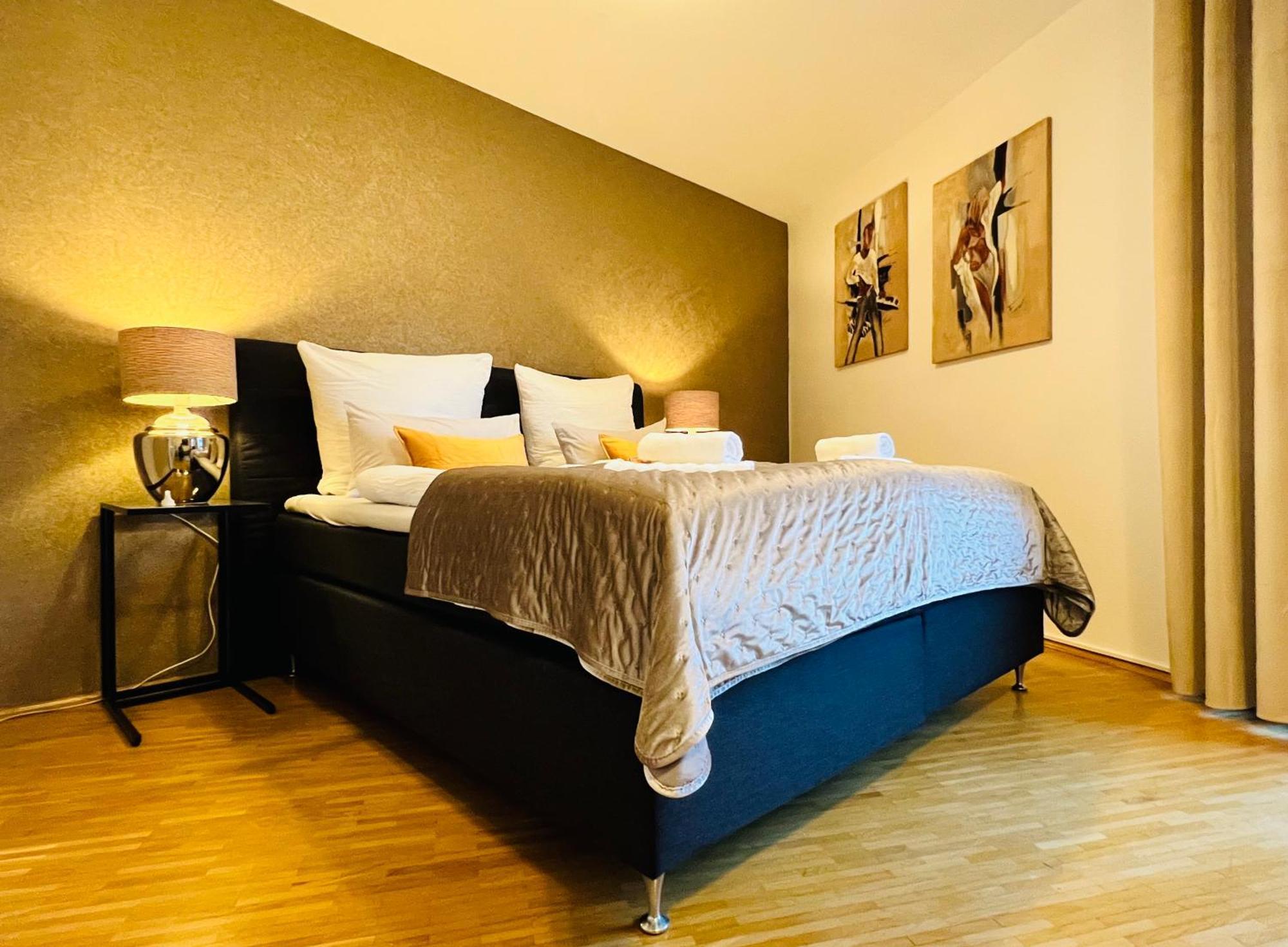 Stylish Apartment Naehe Hbf-Tiefgarage-Lift Hannover Ngoại thất bức ảnh