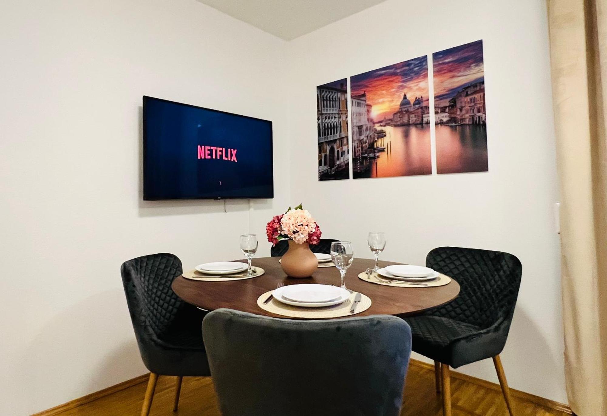Stylish Apartment Naehe Hbf-Tiefgarage-Lift Hannover Ngoại thất bức ảnh